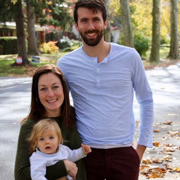 Meet your Posher, Ronita - Picture 1 of 2